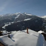 Les Granges De *