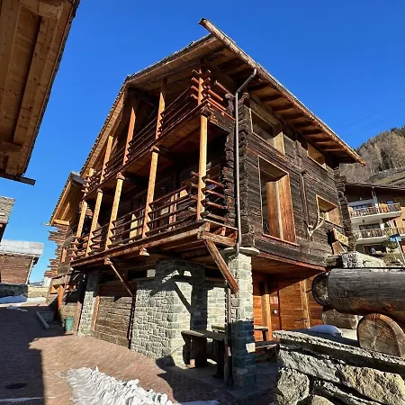 Les Granges De Sarreyer